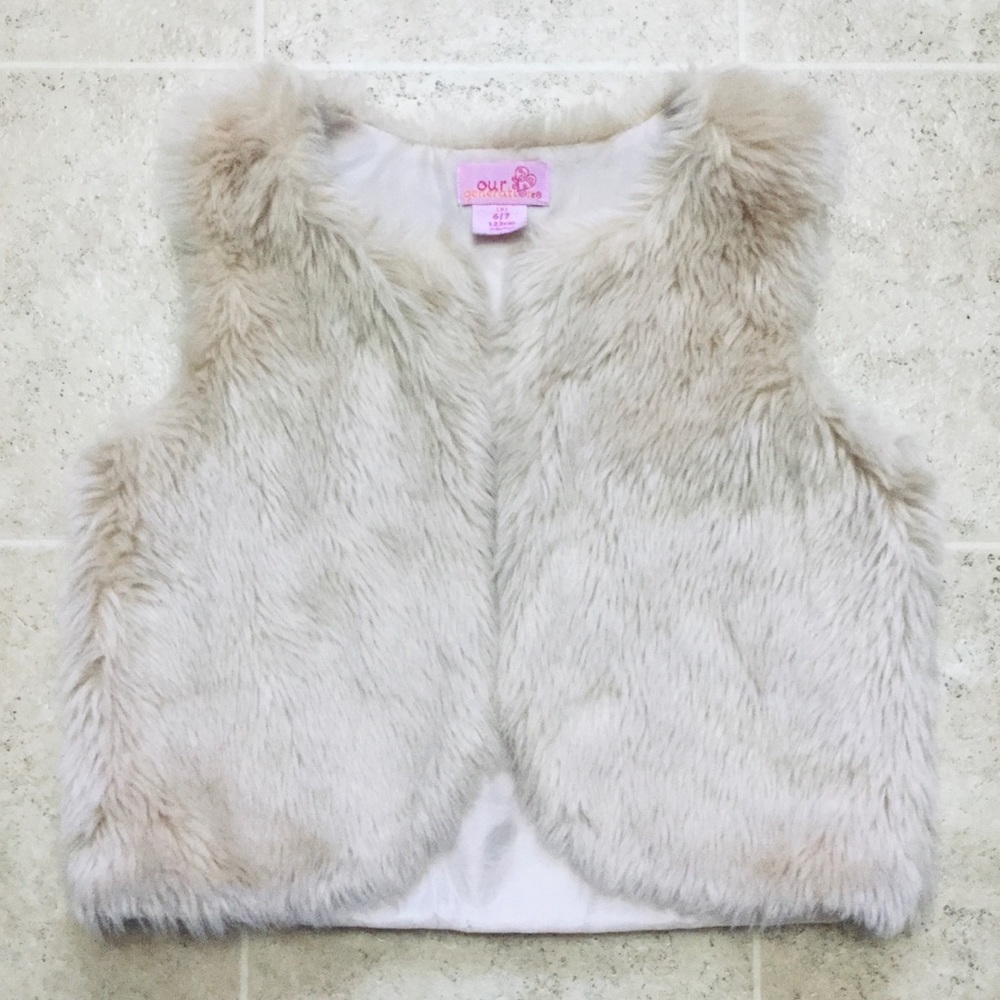 ⭐️ “OUR GENERATION” ⭐️ WINTER FAUX FUR VEST ⭐️